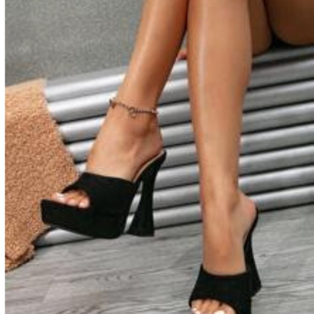 Elegant Black Platform Heels